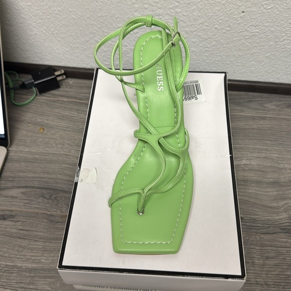 GUESS Women's Leeba Strappy Dress Sandals - Picture 4 of 6